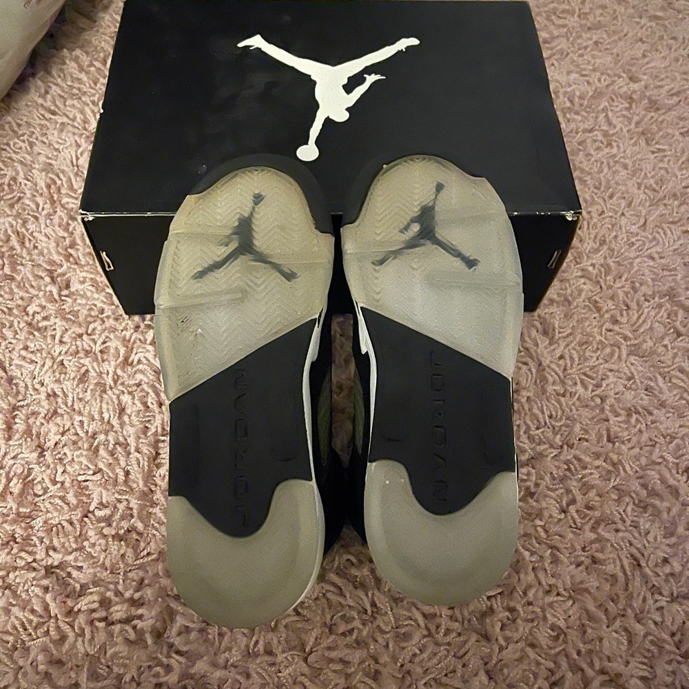 Jordan Retro Air 5 Oreo - Picture 2 of 6